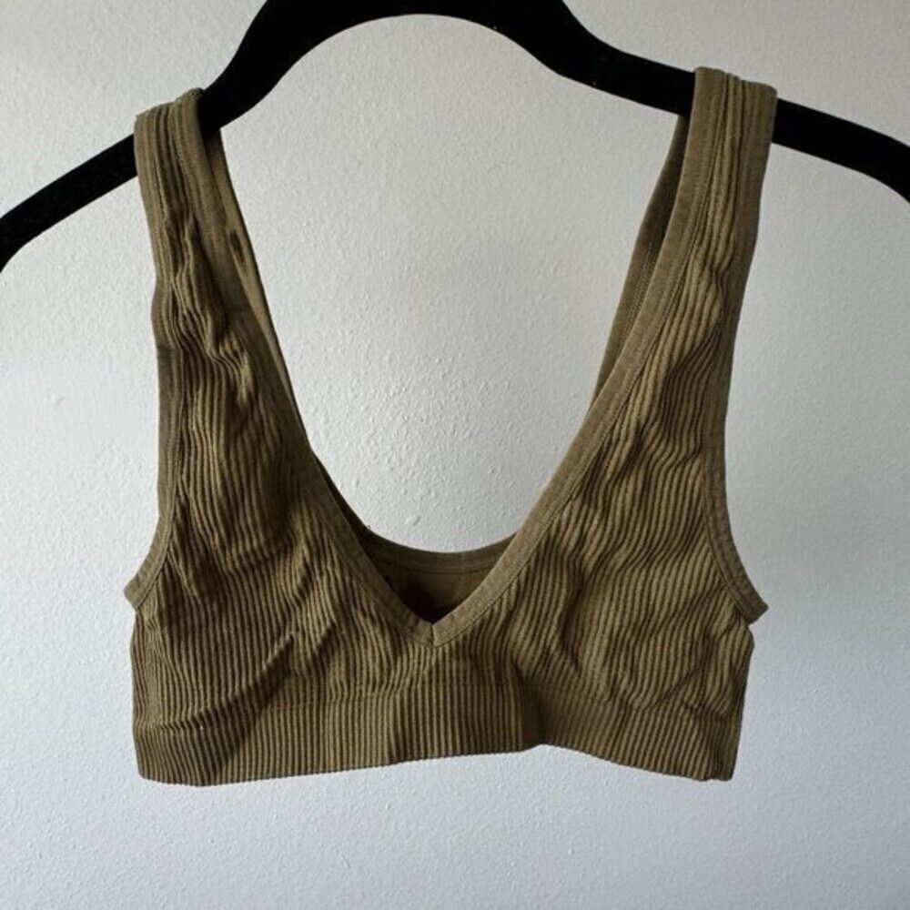 UO Moss Ribbed Sports bra